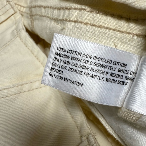 🎯60% OFF! Universal Thread Mid Rise Barrel Leg Ankle Denim Jeans - Picture 8 of 11